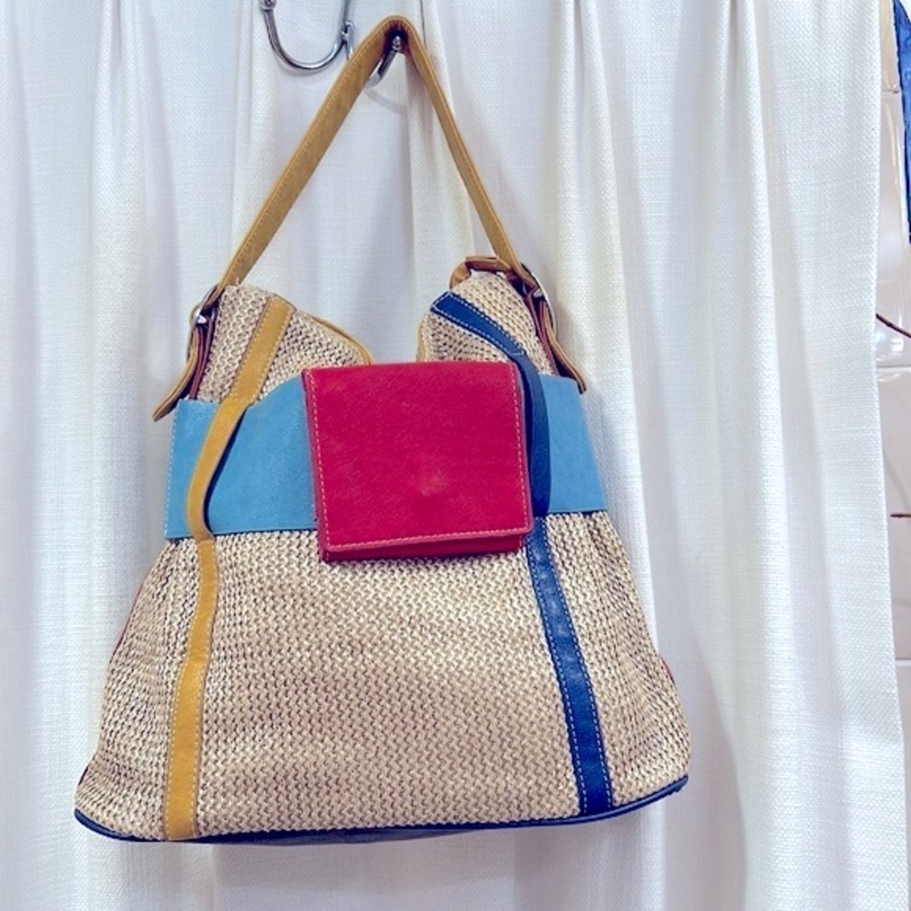 Elegance Straw and Faux Leather Color Block Multi Color Shoulder Bucket Bag
